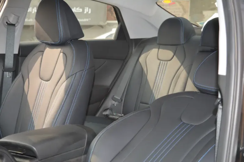 Hyundai Elantra CN7